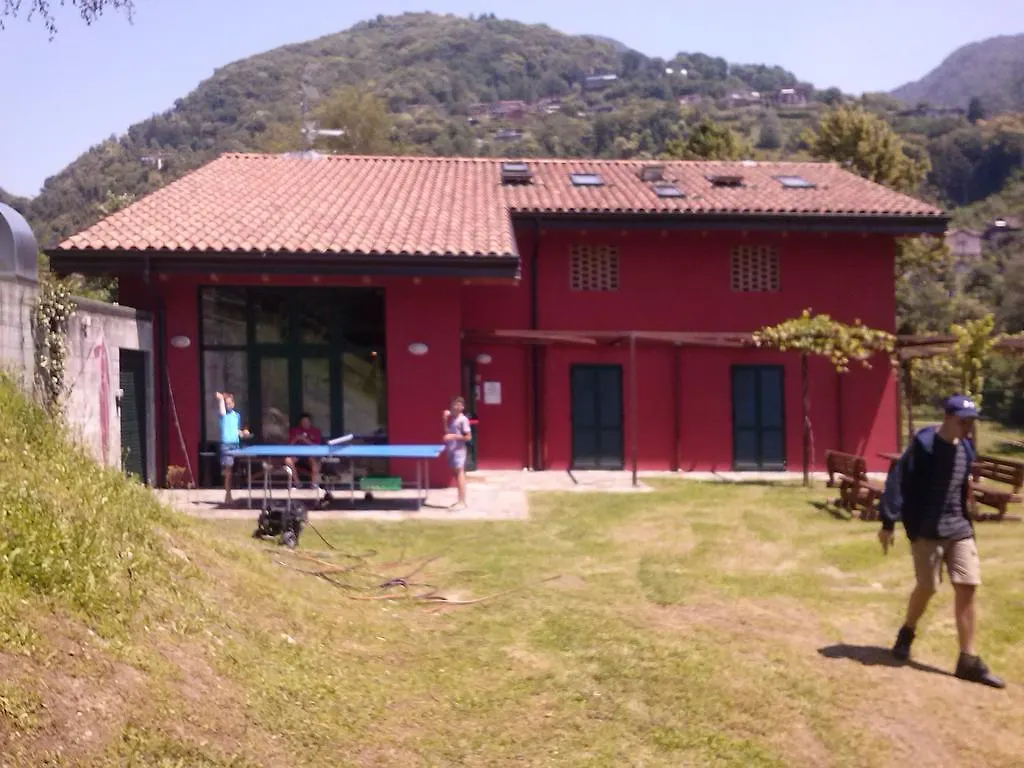 Ostello Casa Rossa Laveno-Mombello 0*,  Italy