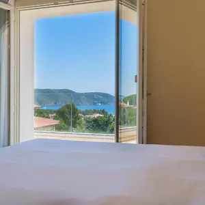 Il Grecale Couette-café Lacona